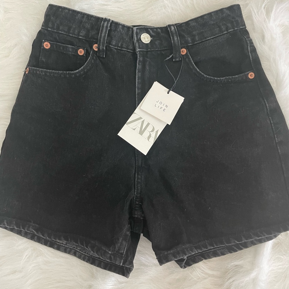 ZARA hi-rise shorts